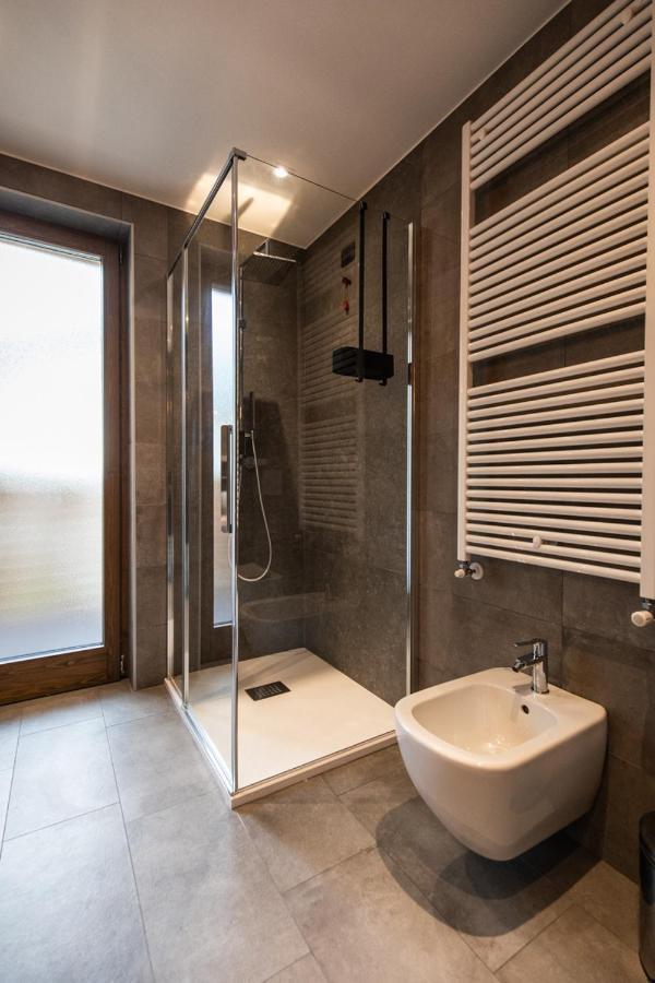 Casa Vacanze Ranuncolo 6 Sùtrio Esterno foto