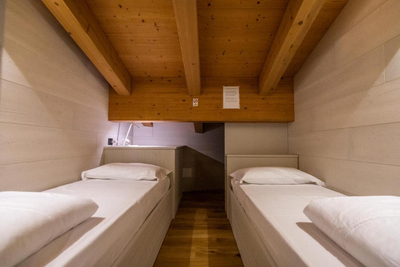 Casa Vacanze Ranuncolo 6 Sùtrio Esterno foto